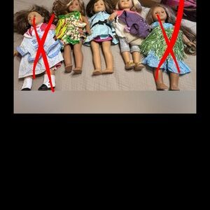 American girl dolls Molly, Grace, Isabella, Leah.